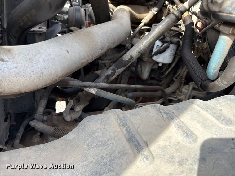 image for item EV7687 2005 Chevrolet C6500 dump truck