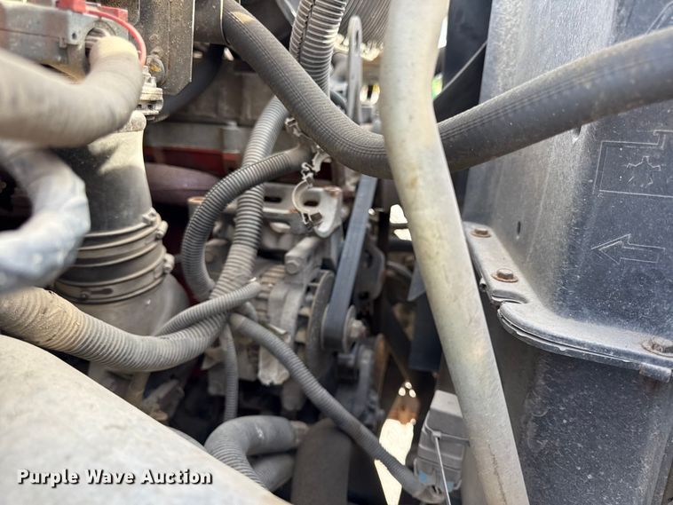 image for item EV7687 2005 Chevrolet C6500 dump truck