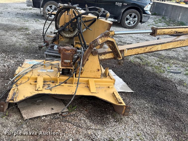 image for item EV7690 Diamond boom mower