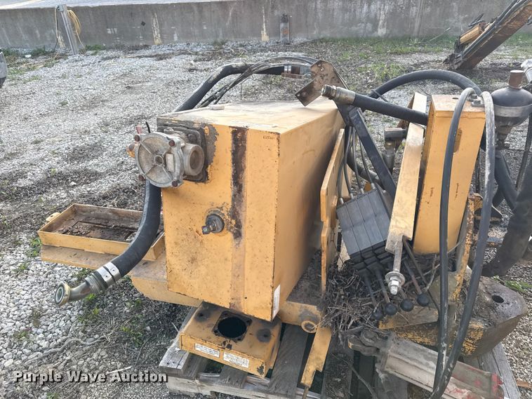 image for item EV7690 Diamond boom mower