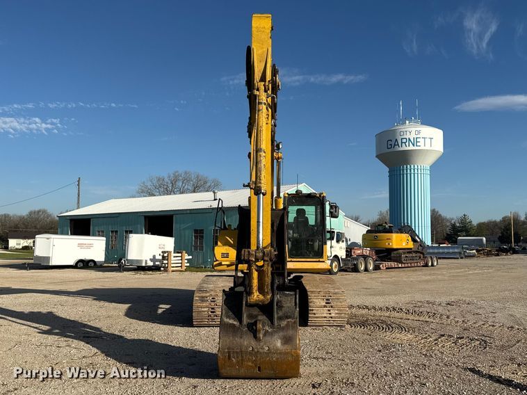 image for item EV7691 2007 Komatsu PC200LC-8 excavator