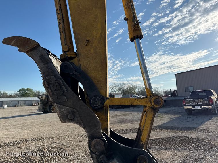 image for item EV7691 2007 Komatsu PC200LC-8 excavator