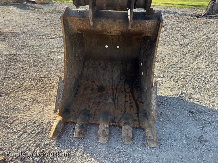 image for item EV7691 2007 Komatsu PC200LC-8 excavator