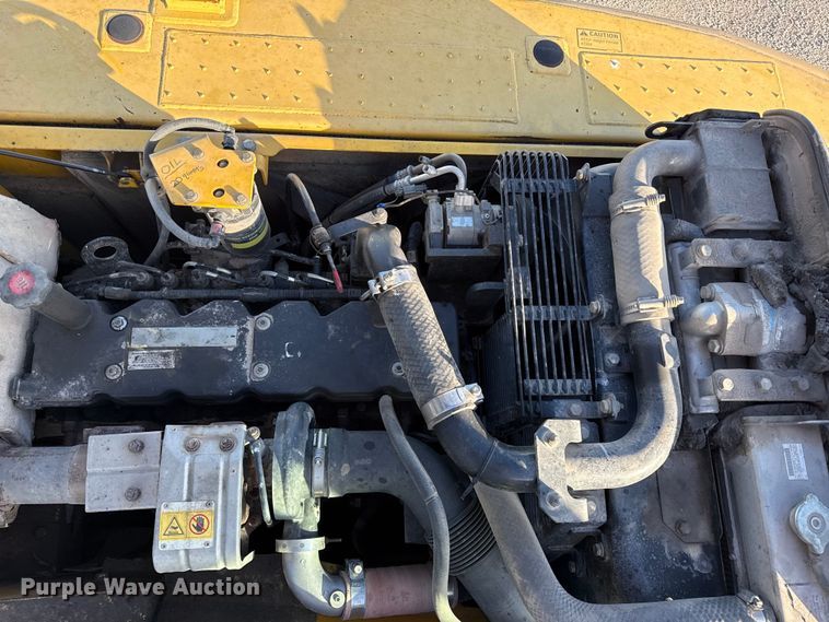 image for item EV7691 2007 Komatsu PC200LC-8 excavator