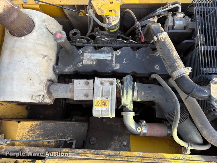image for item EV7691 2007 Komatsu PC200LC-8 excavator