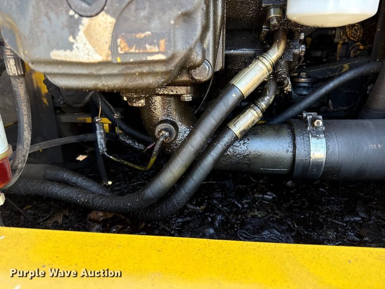 image for item EV7691 2007 Komatsu PC200LC-8 excavator