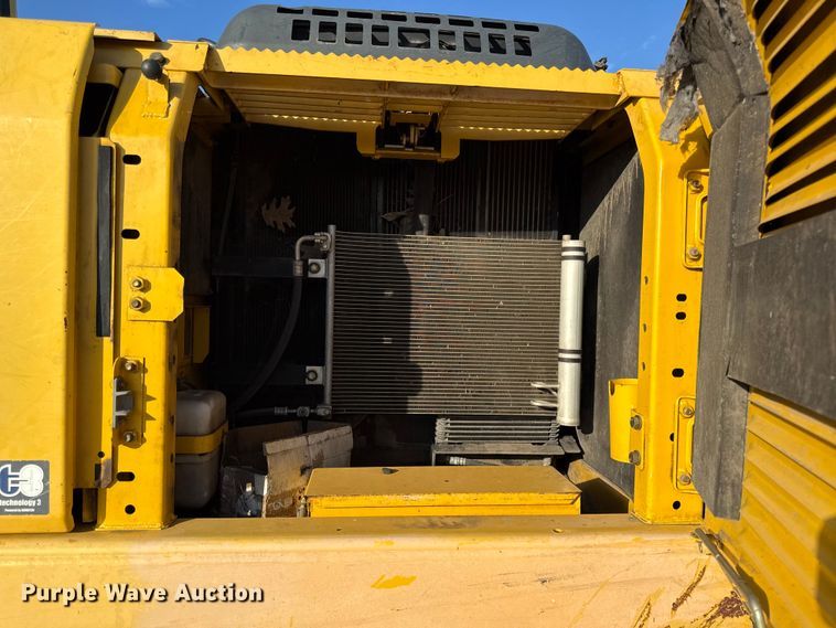 image for item EV7691 2007 Komatsu PC200LC-8 excavator