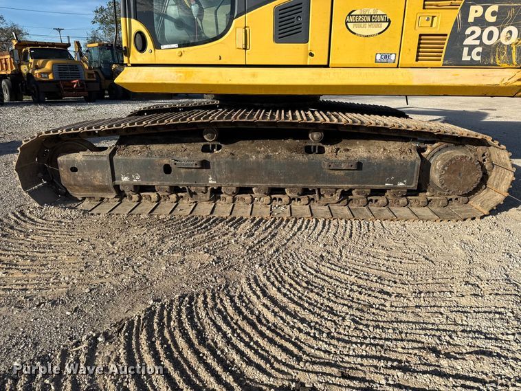 image for item EV7691 2007 Komatsu PC200LC-8 excavator