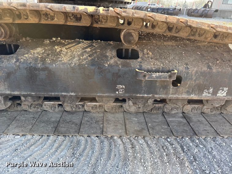 image for item EV7691 2007 Komatsu PC200LC-8 excavator