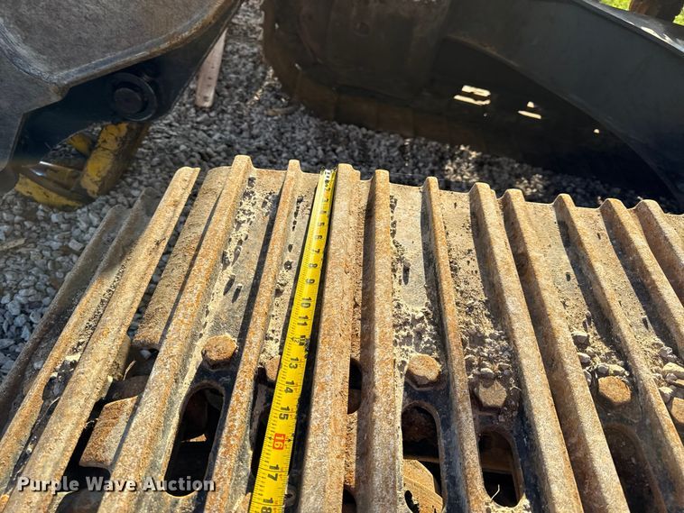 image for item EV7691 2007 Komatsu PC200LC-8 excavator