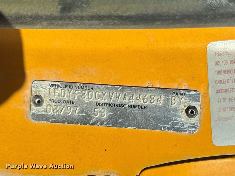 image for item EV7693 1997 Ford F800 dump truck