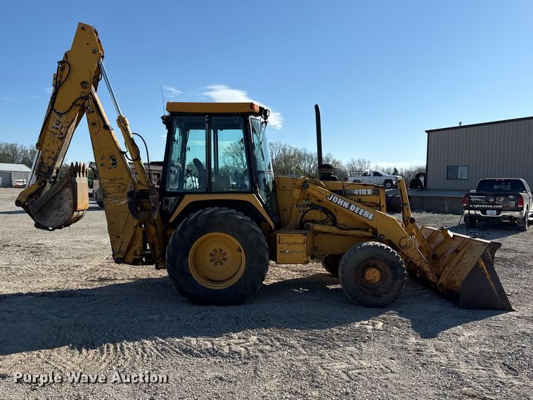 image for item EV7694 1996 John Deere 410D backhoe