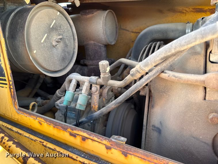 image for item EV7694 1996 John Deere 410D backhoe