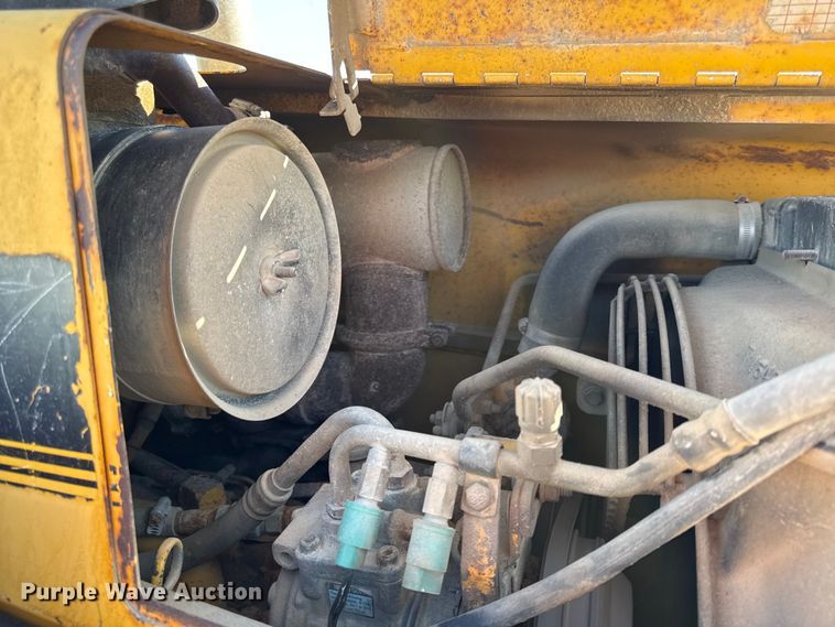 image for item EV7694 1996 John Deere 410D backhoe