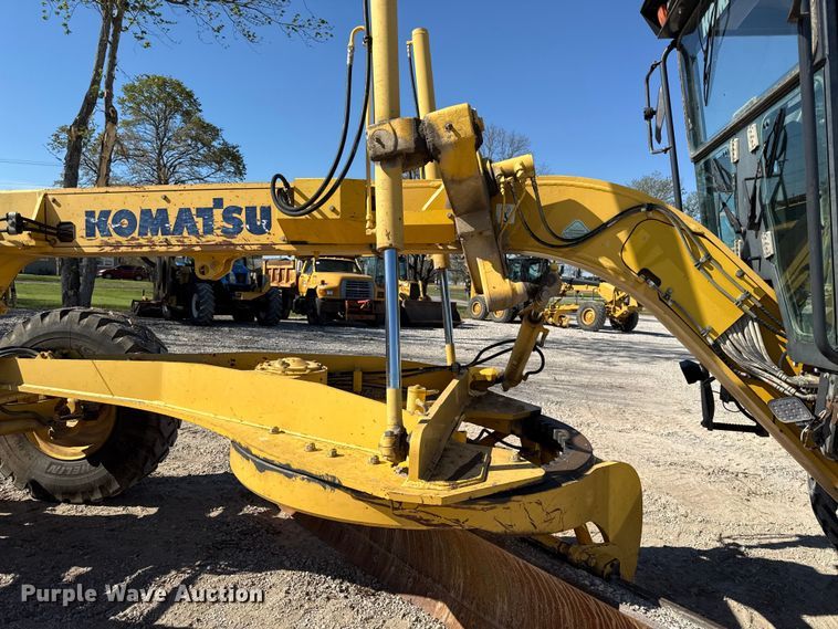 image for item EV7695 2008 Komatsu GD655-3EO motor grader