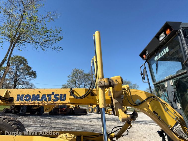 image for item EV7695 2008 Komatsu GD655-3EO motor grader