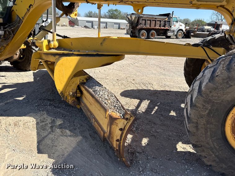 image for item EV7695 2008 Komatsu GD655-3EO motor grader