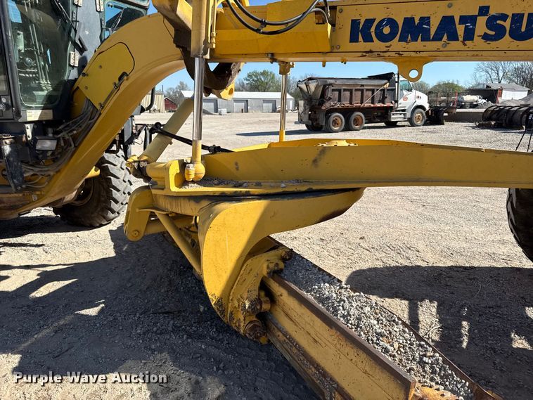 image for item EV7695 2008 Komatsu GD655-3EO motor grader