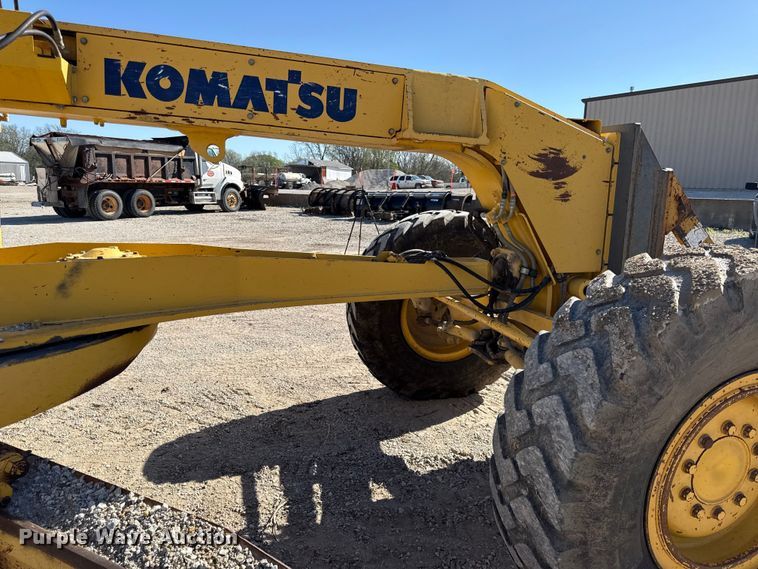 image for item EV7695 2008 Komatsu GD655-3EO motor grader