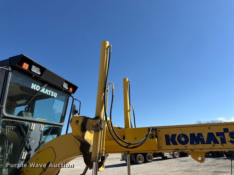 image for item EV7695 2008 Komatsu GD655-3EO motor grader