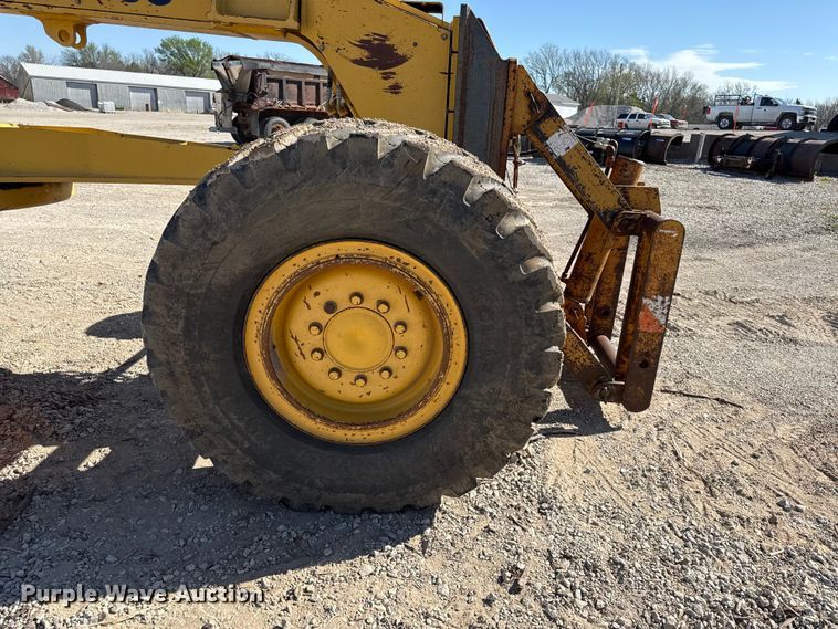 image for item EV7695 2008 Komatsu GD655-3EO motor grader