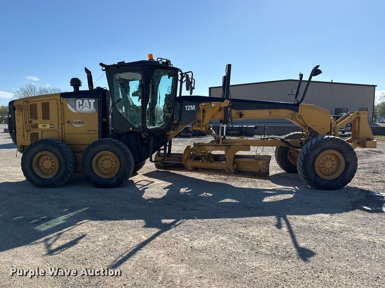 image for item EV7696 2013 Caterpillar 12M2 motor grader