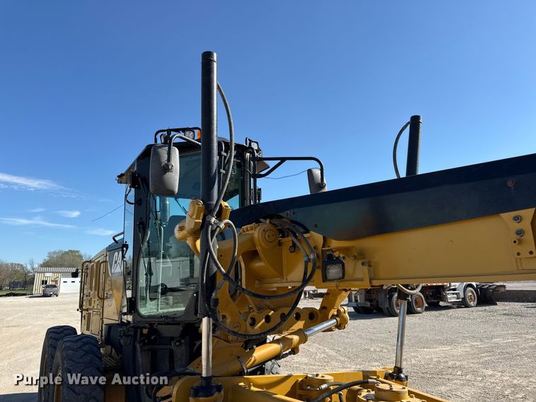 image for item EV7696 2013 Caterpillar 12M2 motor grader
