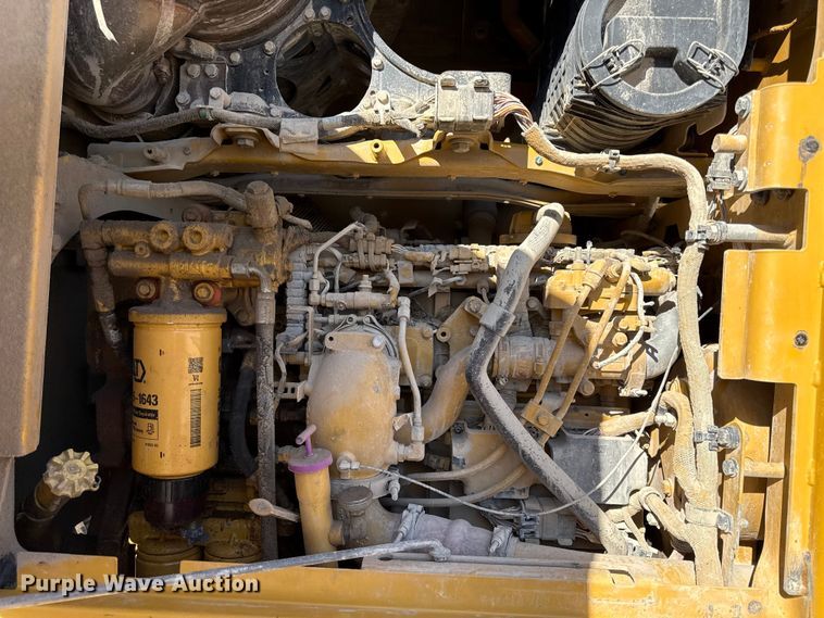 image for item EV7696 2013 Caterpillar 12M2 motor grader