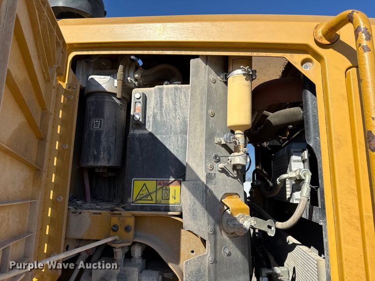 image for item EV7696 2013 Caterpillar 12M2 motor grader