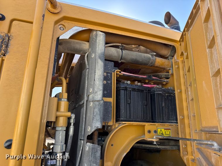 image for item EV7696 2013 Caterpillar 12M2 motor grader