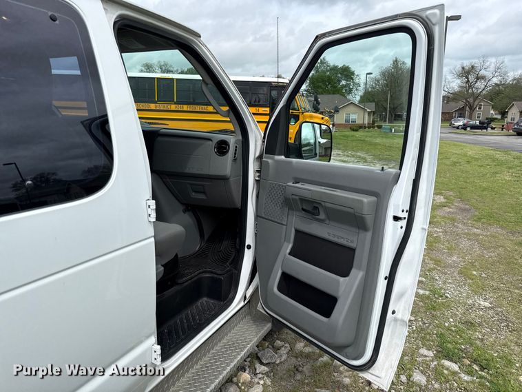 image for item EV7703 2014 Ford E150 Econoline van