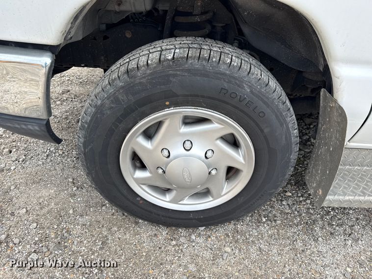 image for item EV7703 2014 Ford E150 Econoline van
