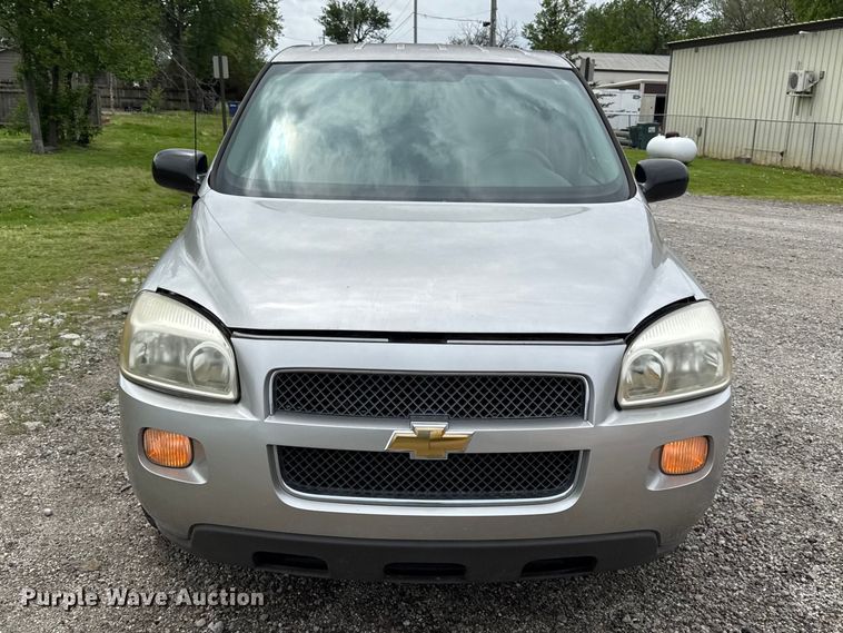 image for item EV7704 2008 Chevrolet Uplander LS van