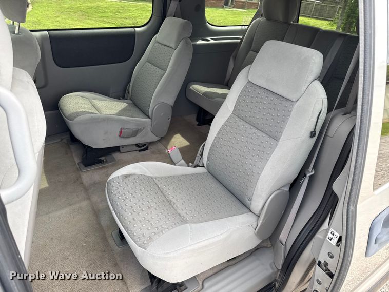 image for item EV7704 2008 Chevrolet Uplander LS van