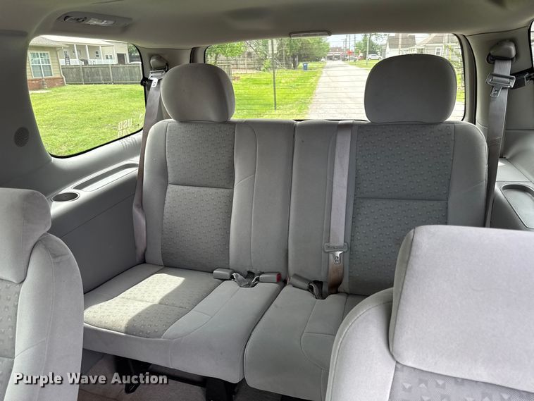 image for item EV7704 2008 Chevrolet Uplander LS van