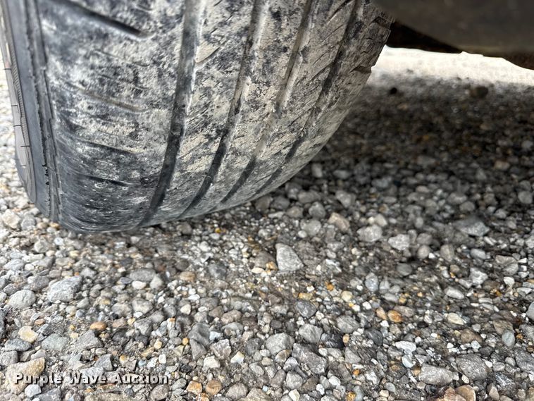 image for item EV7704 2008 Chevrolet Uplander LS van