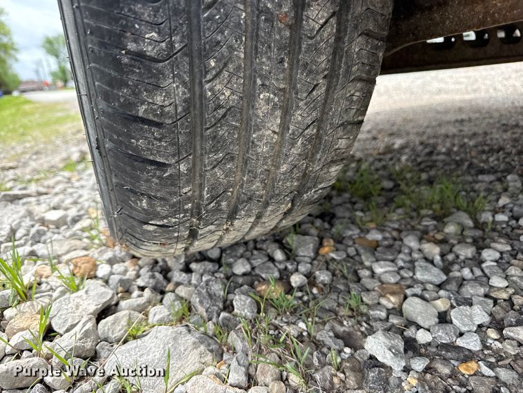 image for item EV7704 2008 Chevrolet Uplander LS van