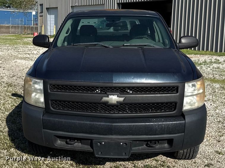 image for item EV7708 2008 Chevrolet Silverado 1500  Ext. Cab dump truck
