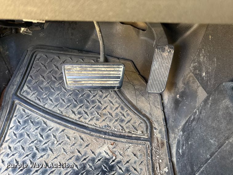 image for item EV7708 2008 Chevrolet Silverado 1500  Ext. Cab dump truck