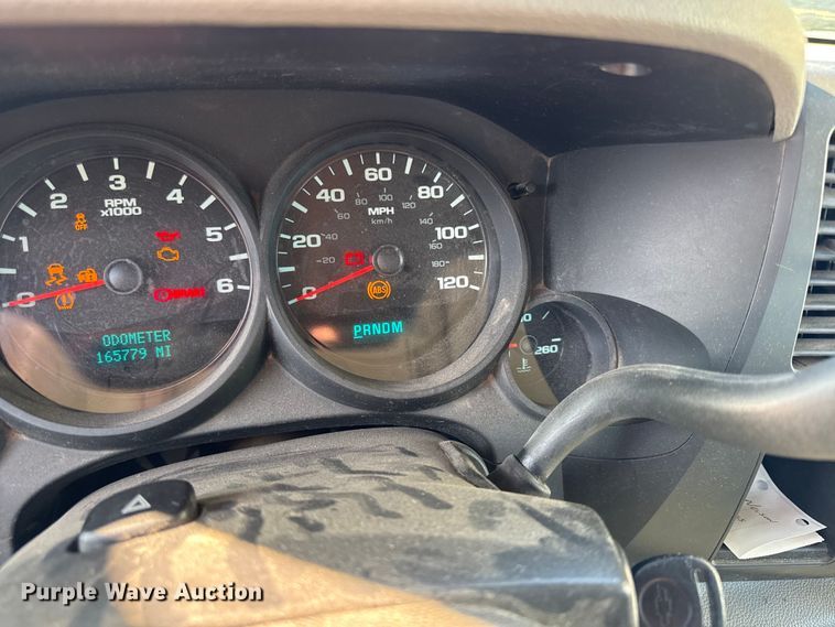 image for item EV7710 2012 Chevrolet Silverado Ext. Cab pickup truck