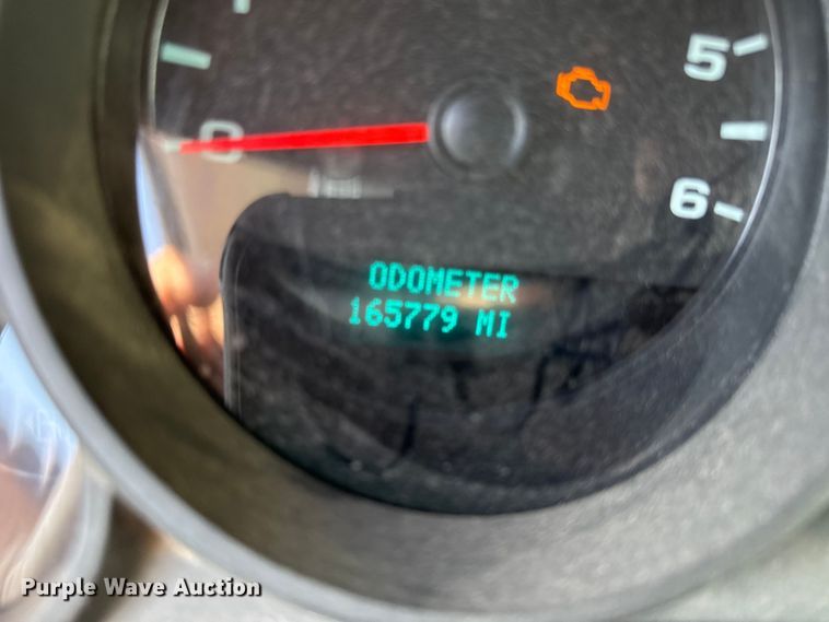 image for item EV7710 2012 Chevrolet Silverado Ext. Cab pickup truck