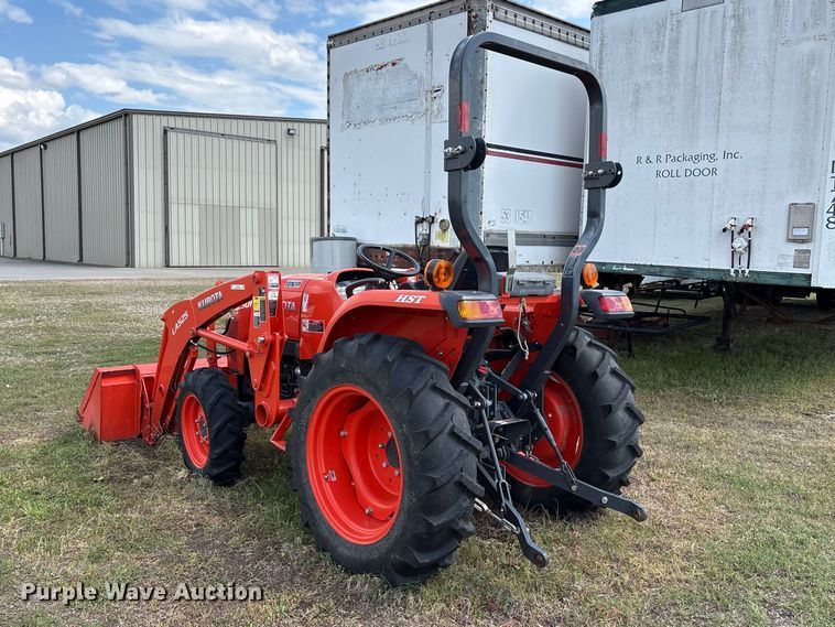 image for item EW1492 Kubota L2501HST MFWD tractor