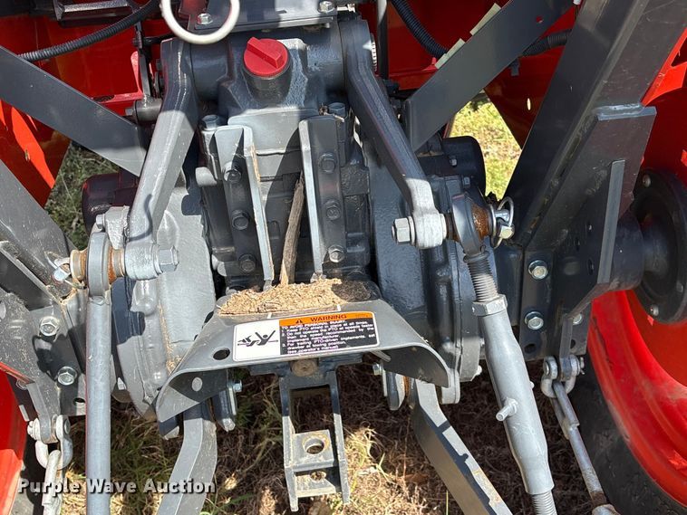 image for item EW1492 Kubota L2501HST MFWD tractor