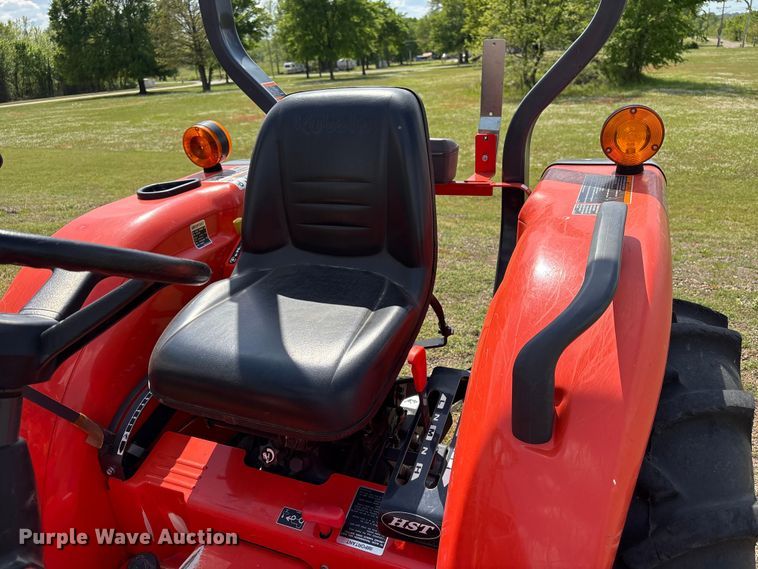 image for item EW1492 Kubota L2501HST MFWD tractor