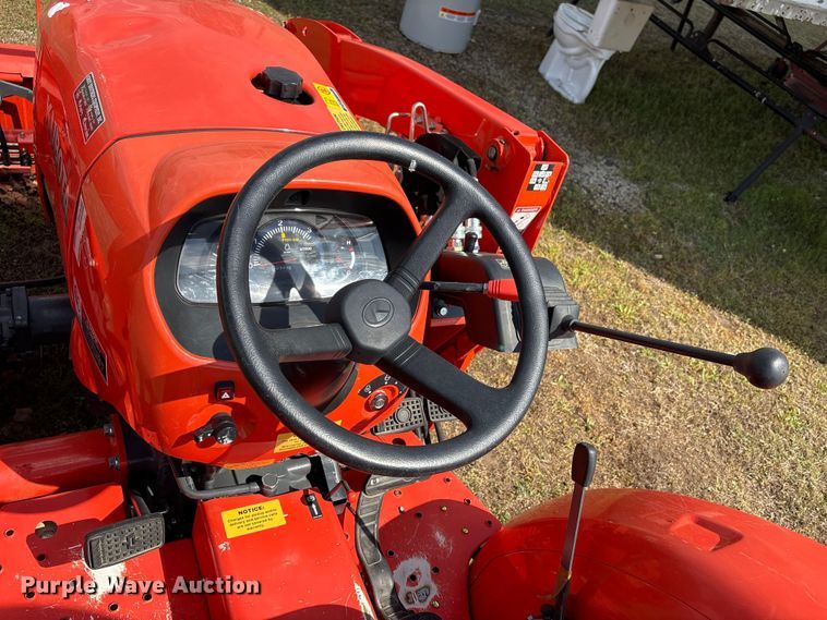 image for item EW1492 Kubota L2501HST MFWD tractor