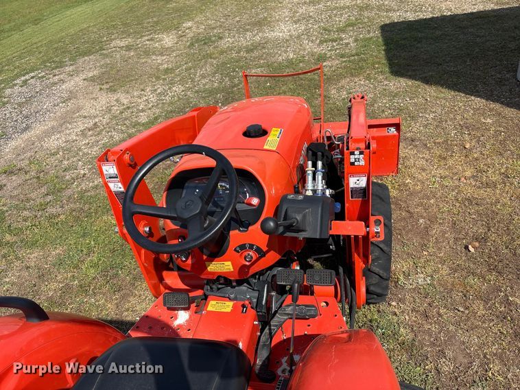 image for item EW1492 Kubota L2501HST MFWD tractor