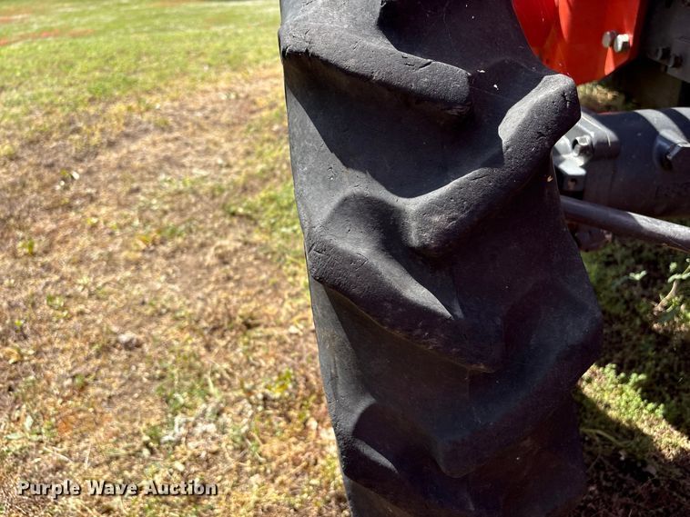 image for item EW1492 Kubota L2501HST MFWD tractor