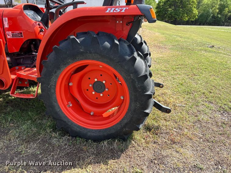 image for item EW1492 Kubota L2501HST MFWD tractor
