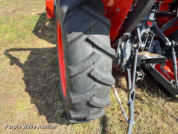 image for item EW1492 Kubota L2501HST MFWD tractor