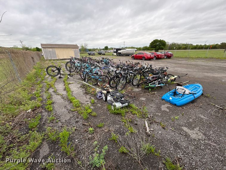 image for item EW1504 Approximately 95 bicycles